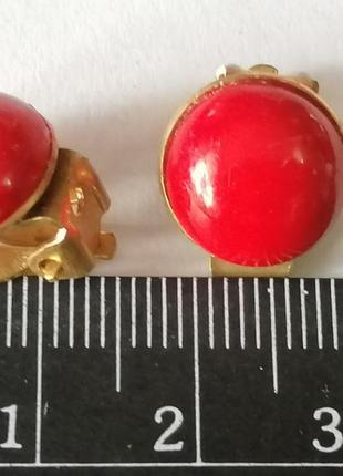 Клипсы бижутерия ссср.