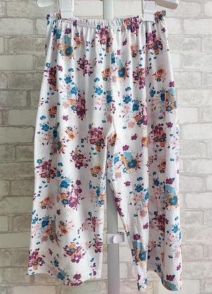 Короткие лосины, бриджи, рейтузы