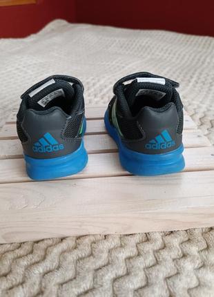 Кросівки adidas 20 розмір3 фото