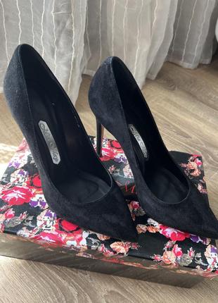 Туфлі жіночі