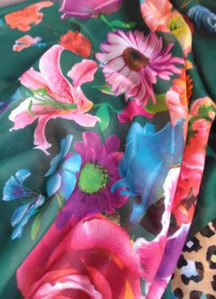 Красивенный котоновый платок в цветы8 фото