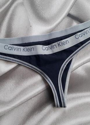 Брендові трусики від calvin klein.