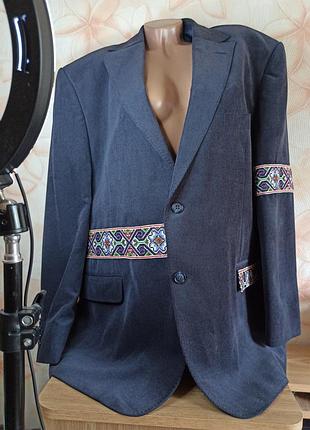 Жакет/пиджак/блейзер женский оверсайз в стиле "с мужского плеча"