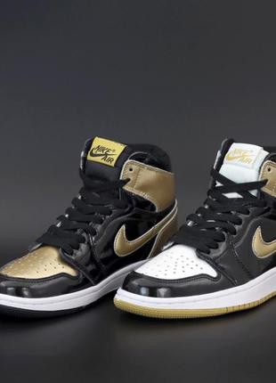 Женские кроссовки nike air jordan 1 high black gold 37-386 фото