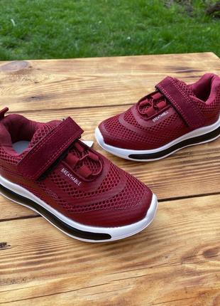 Кроссовки для девочки