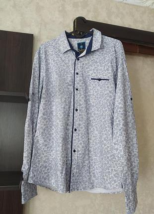Мужская рубашка с длинным рукавом