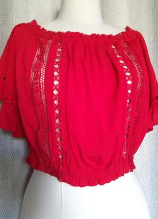 100% віскоза  жіноча червона блуза, блузка, топ з мереживом, напів відкриті плечі.
