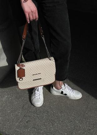 Сумка michael kors zippy bag cream 9