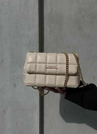 Сумка michael kors soho small quilted leather shoulder bag cream