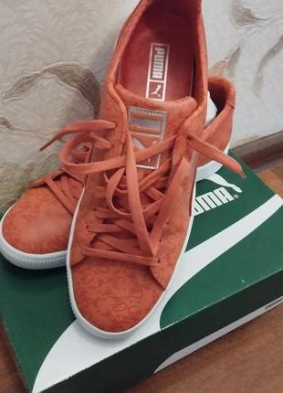 Puma clyde script sneakers