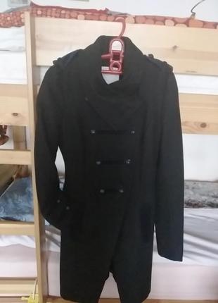 Пальто для стройной дамы, напіввовна, розмір 32(6).