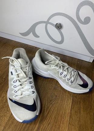 Кроссовки nike