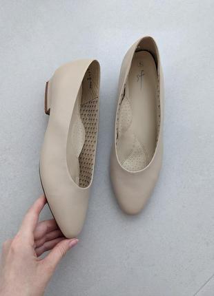Базовые туфли балетки