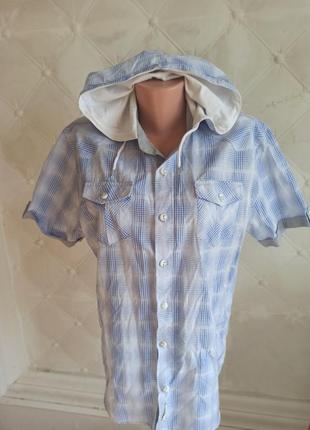 Тоненька чоловіча теніска