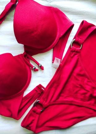 Силиконовые чашки для купальника