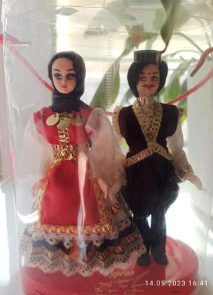 Колекційні ляльки в народних вбраннях