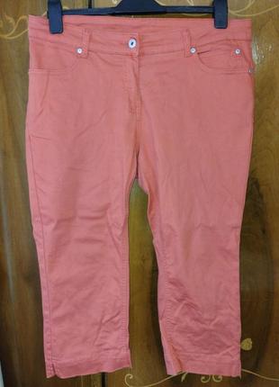 Брюки бриджи капри