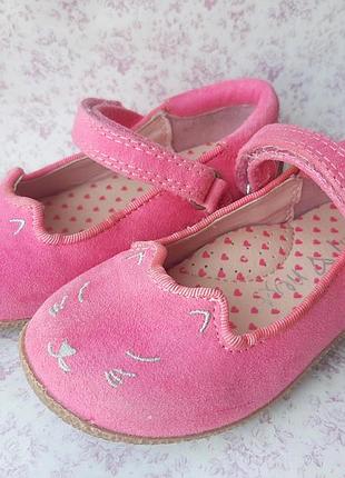 Сандали босоножки супинатор девочк розов туфельки  котик обувь тапочки