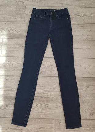 Базовые скинни джинсы