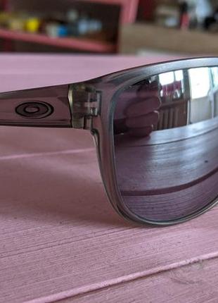 Очки солнцезащитные oakley sliver1 фото