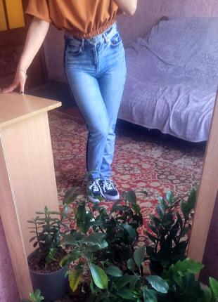Женские джинсы мом3 фото