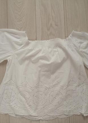 Блуза бохо с открытыми плечами.2 фото