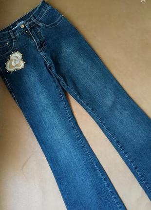 Джинсики на стройненькую девочку 9-11 лет