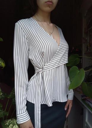 Асиметрична блузка в смужку, біла блуза-сорочка, асиметрична сорочка