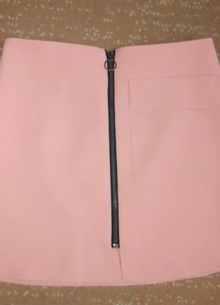 Стильная коротенькая юбка top shop petite с необработанным краем и накладным карманом