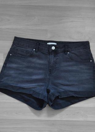 Чорні джинсові шорти з підворотом4 фото