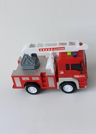 Инерционная пожарная машинка со светом и звуком3 фото