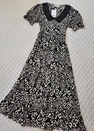 Натуральное миди платье с трендовым воротником. рукав фонарик