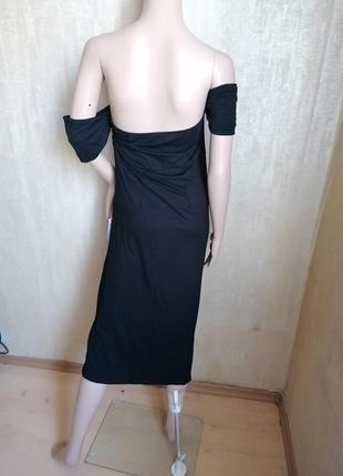Черное длинное платье со спущенными плечами сборка asos (к109)4 фото
