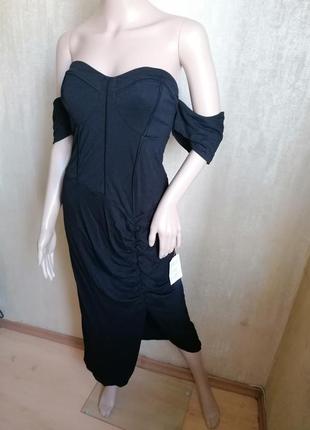Черное длинное платье со спущенными плечами сборка asos (к109)