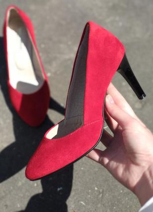 Туфлі човники замшеві шкіряні на каблуці шпилька 8см