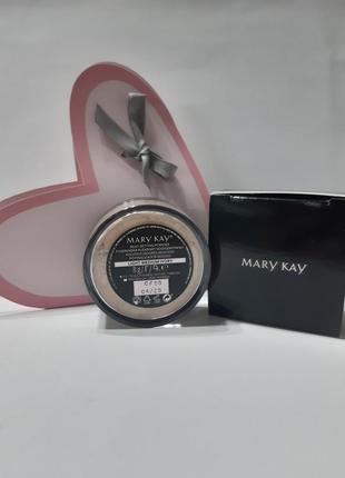 Шовковиста пудра mary kay®

8 г

нейтральный светлый 1 (матовый)2 фото