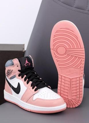 Кроссовки nike air jordan 1 retro white pink