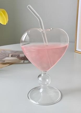 Келих сердечко незвичайний серце зі скляною трубочкою ваза на ніжці