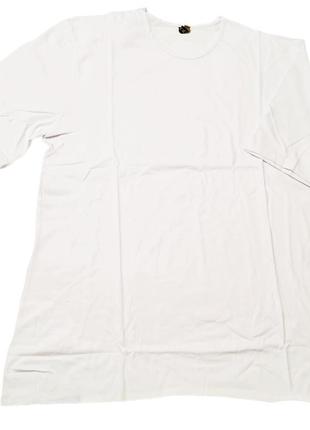 Белая удлинённая футболка увеличеных размеров3 фото