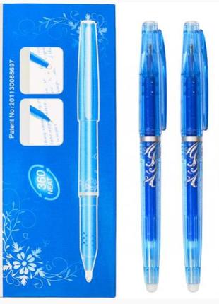 Ручка синяя, пишет - стирает