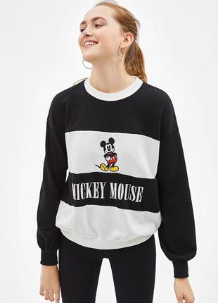 Крутой свитшот с mickey mouse