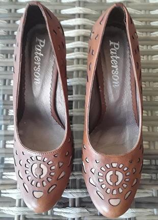 Шкіряні туфлі