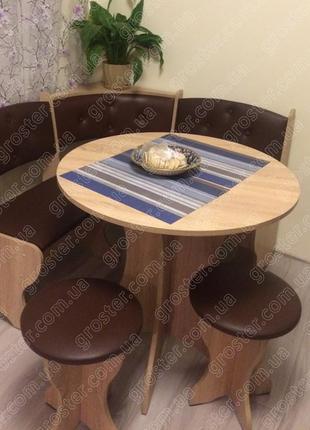 Компактний кухонний куточок боярин з круглим столом і табуретами3 фото
