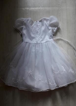 Платье нарядное пышное белое 110-116 см2 фото