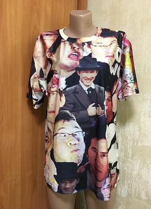 Эластиковая футболка в принт!!