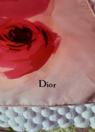 Винтажный шелковый платок знаменитого бренда3 фото