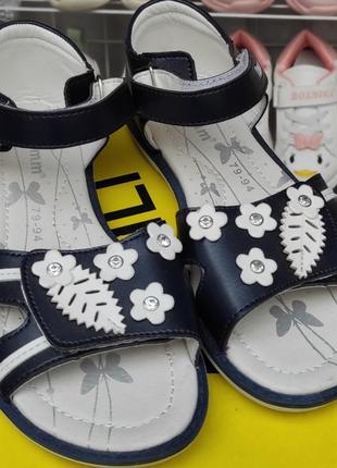 Нюансы с пяткой под ремонт босоножки сандалии для девочки с пяткой