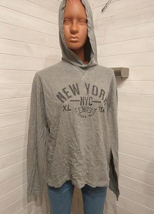 Лонгслив с капюшоном