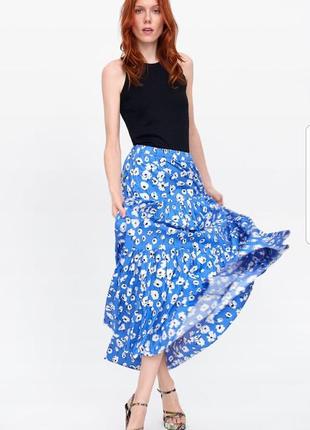 Шикарная юбка с цветочным принтом zara размер s-m