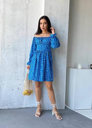 Платье женское короткое мини цветочное нарядное повседневное летнее на лето легкое синее черное голубое бежевое с открытыми плечами